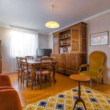 Casa de Férias Sweet Burgundy